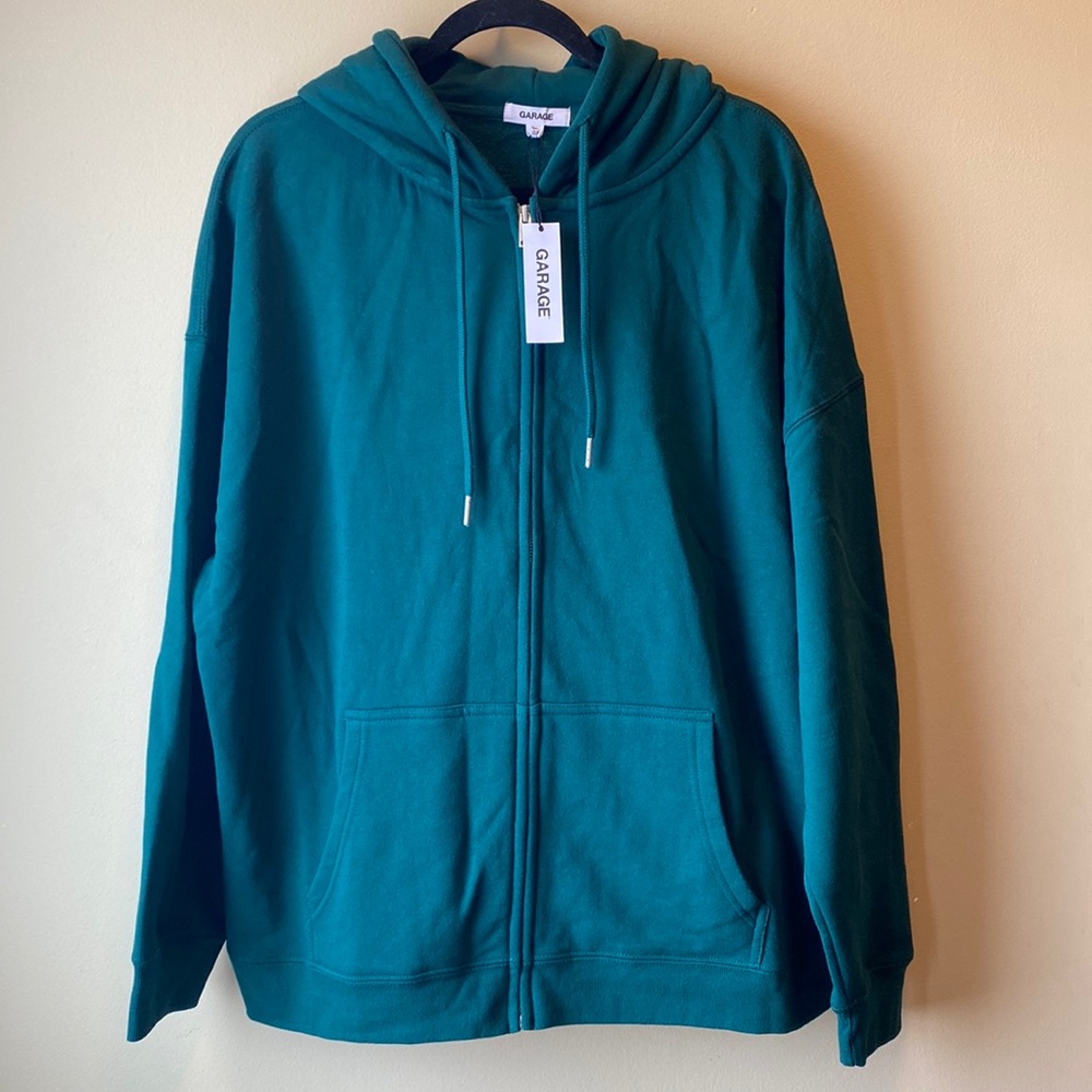 ✨BRAND NEW✨ GARAGE DARK GREEN ZIP UP HOODIE